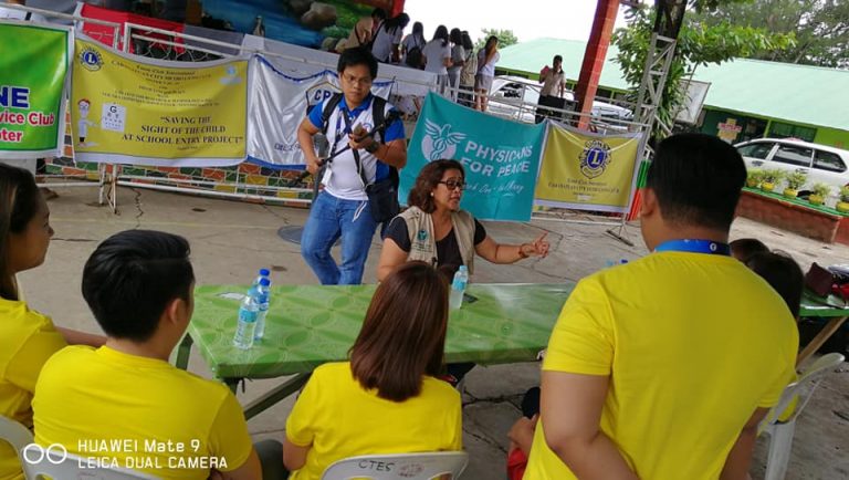 Vision Screening In Camp Tinio Cabanatuan City Physicians For Peace 